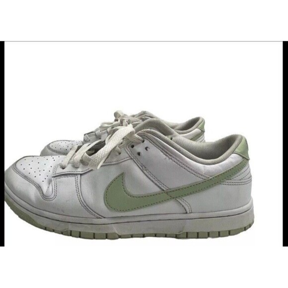 Nike Dunk Low DV0831-105 Men's White/Honeydew Sneaker Shoes Size 11 - Picture 1 of 16